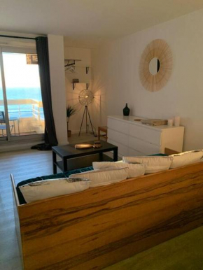 STUDIO LES PIEDS DANS LE SABLE, VUE MER & BALCON